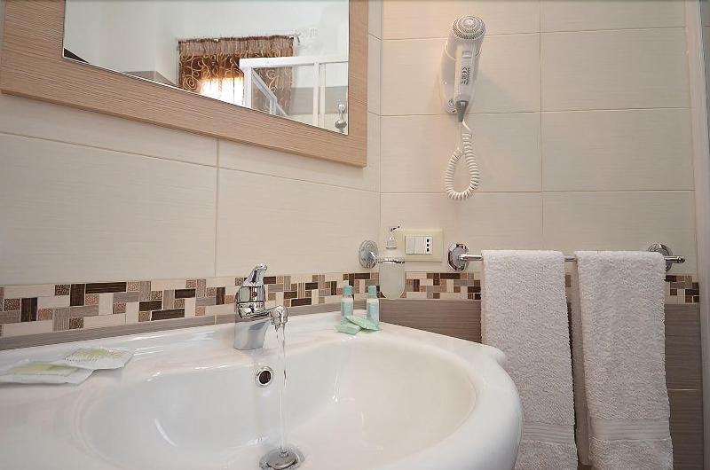 Terra Del Sole Bed & Breakfast Макари Екстериор снимка