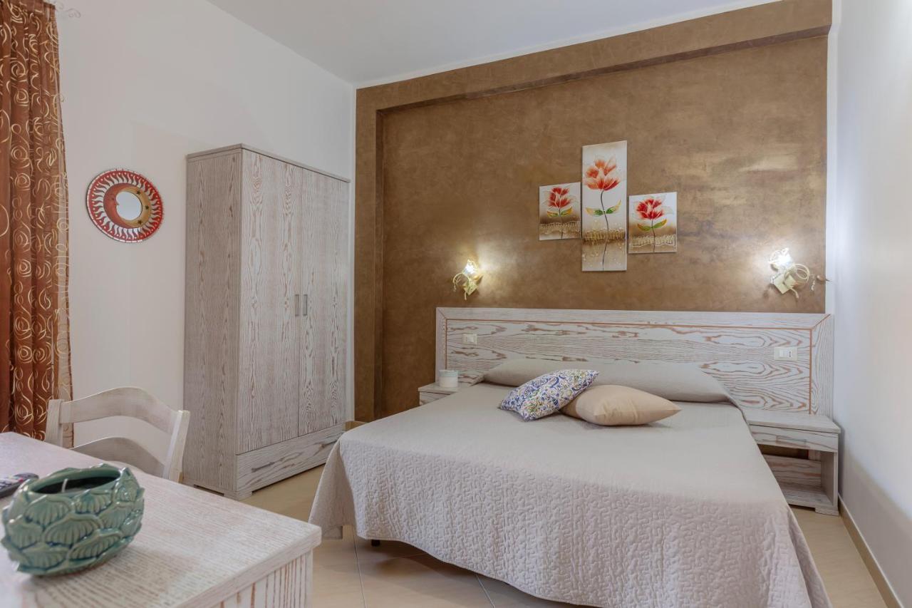 Terra Del Sole Bed & Breakfast Макари Екстериор снимка