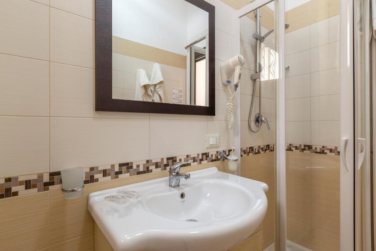Terra Del Sole Bed & Breakfast Макари Екстериор снимка